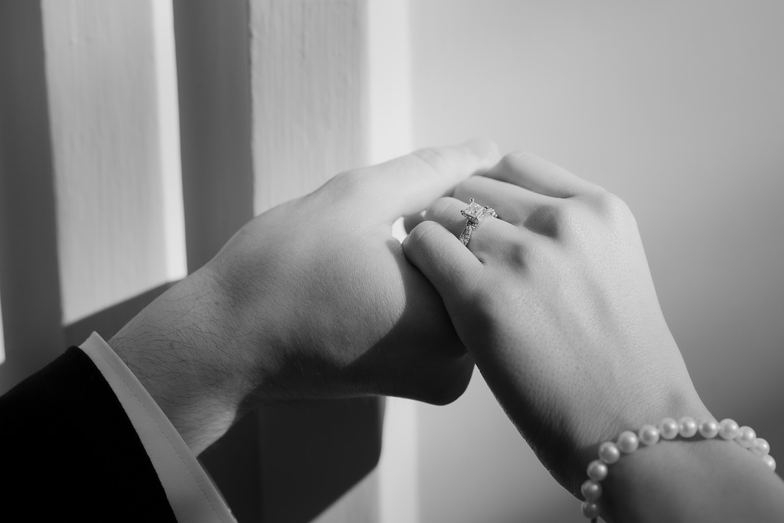 Kelsey Margarita and José Elías engagement portrait