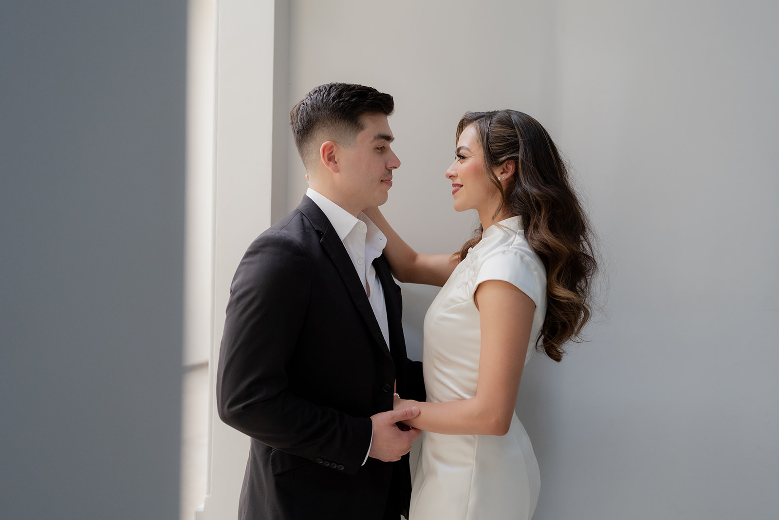 Kelsey Margarita and José Elías engagement portrait